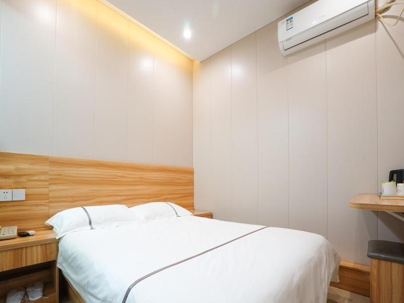Hotel Shell Tongji Siping Road 2*